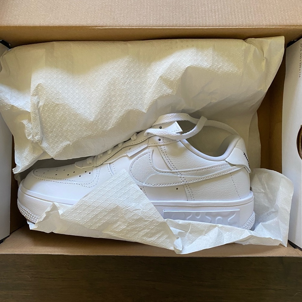 Nike Air Force 1
